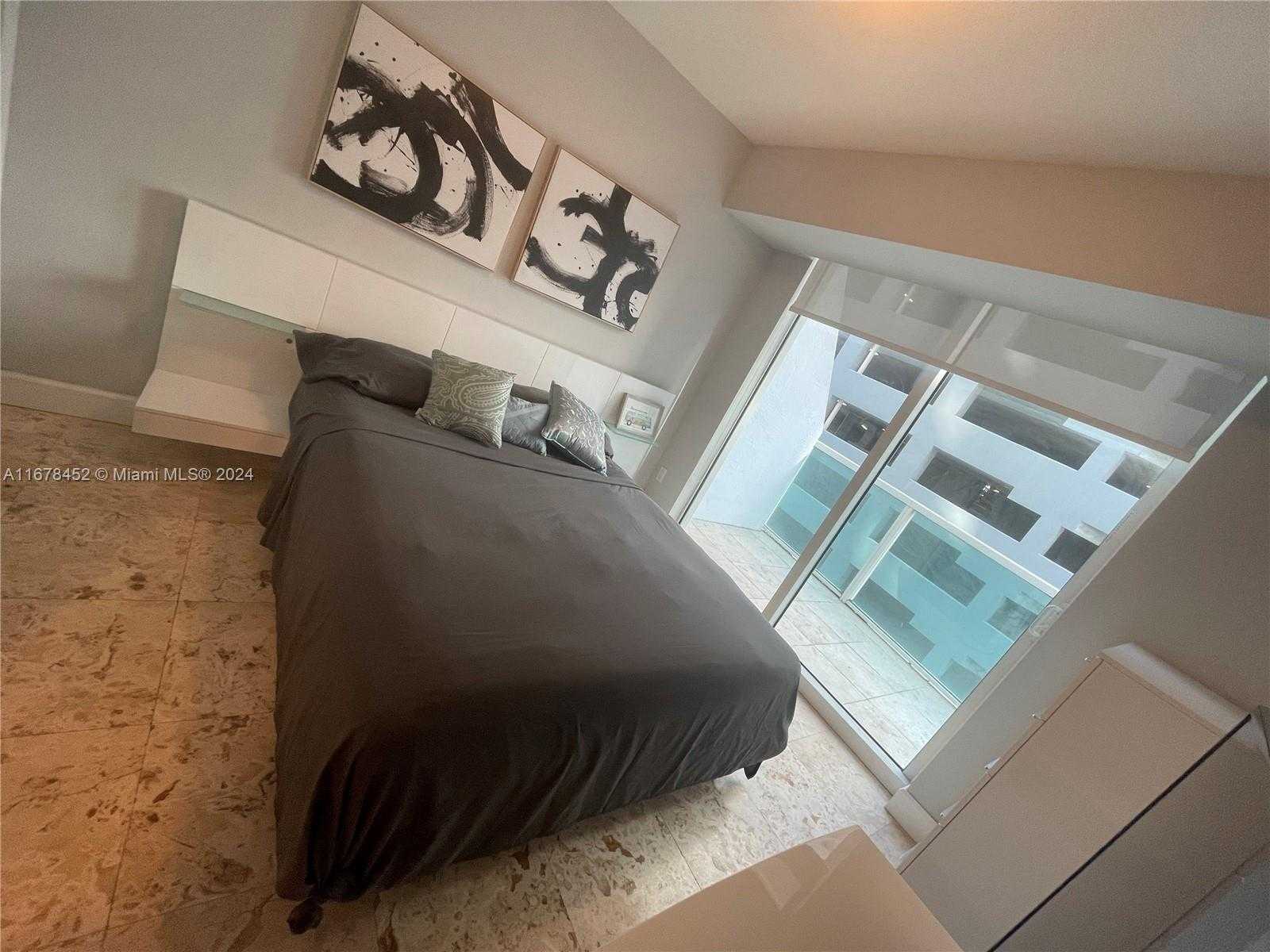Small Image of 41 SOUTH EAST 5TH ST #602, Miami Number 23