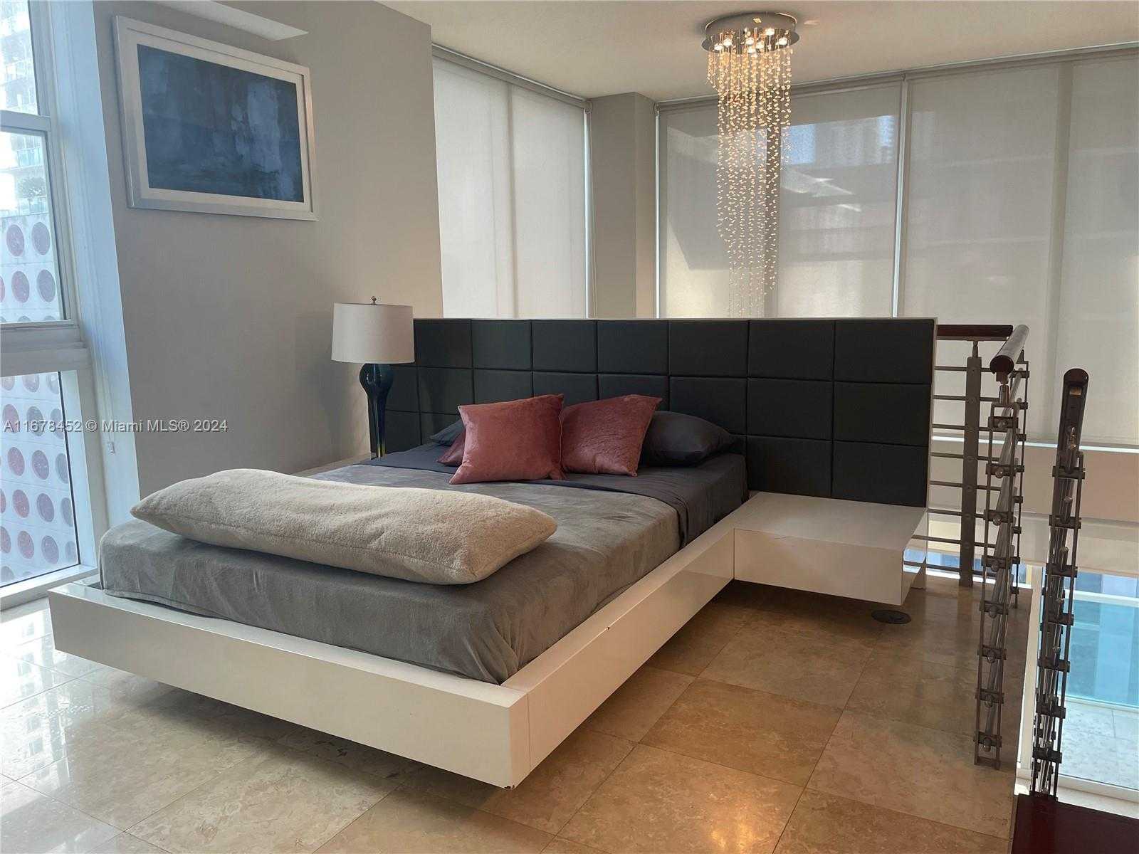 Small Image of 41 SOUTH EAST 5TH ST #602, Miami Number 28