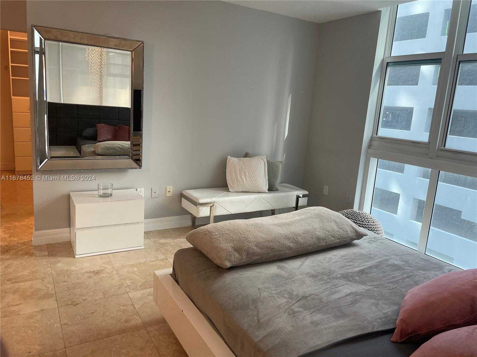 Small Image of 41 SOUTH EAST 5TH ST #602, Miami Number 30
