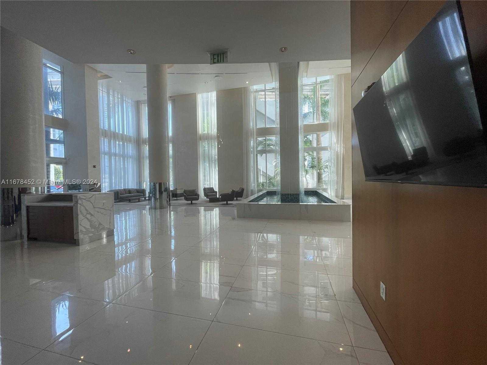 Small Image of 41 SOUTH EAST 5TH ST #602, Miami Number 49