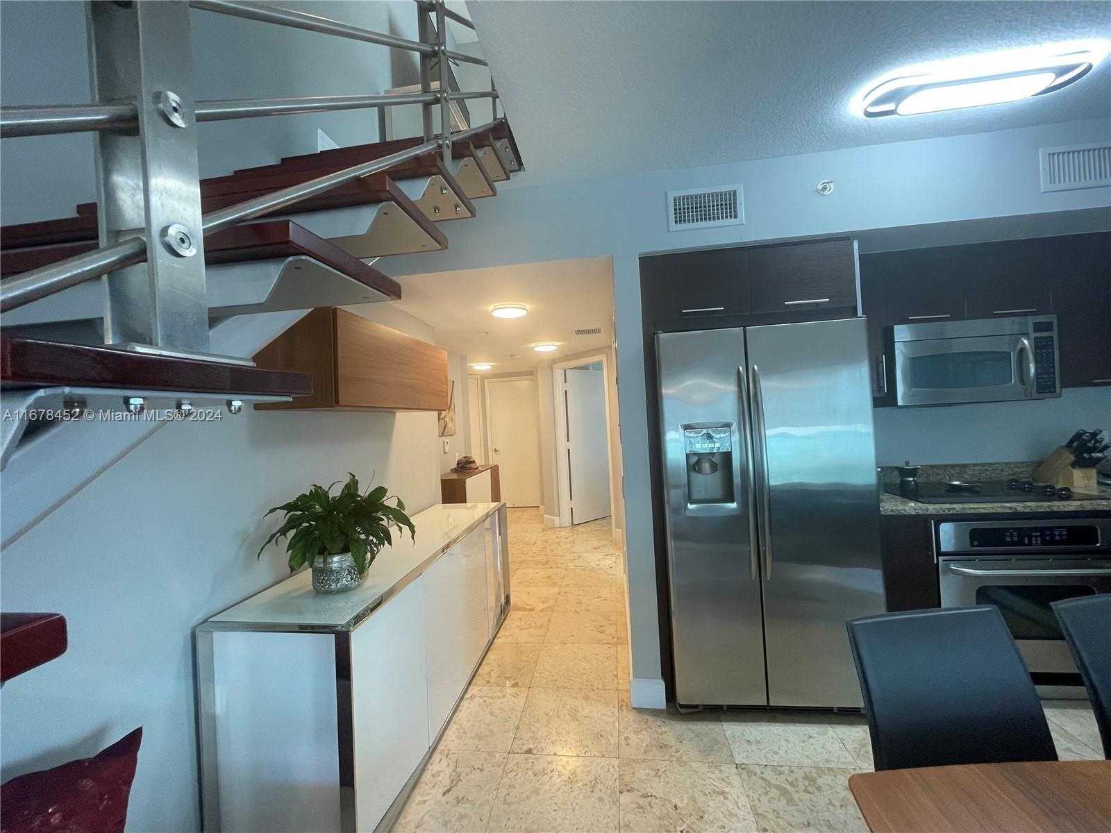 Small Image of 41 SOUTH EAST 5TH ST #602, Miami Number 9