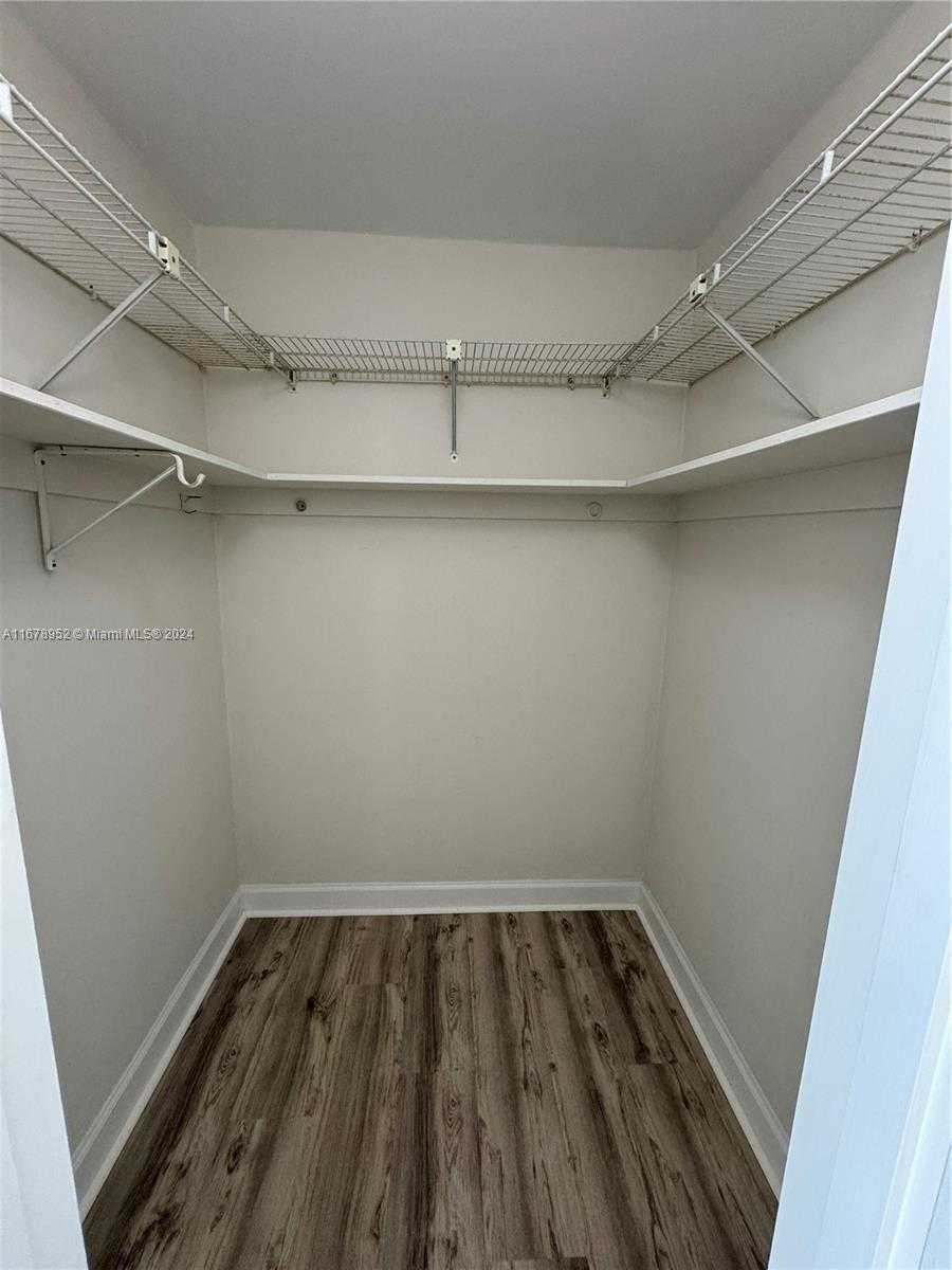 Small Image of 2999 POINT EAST DR #C614, Aventura Number 19