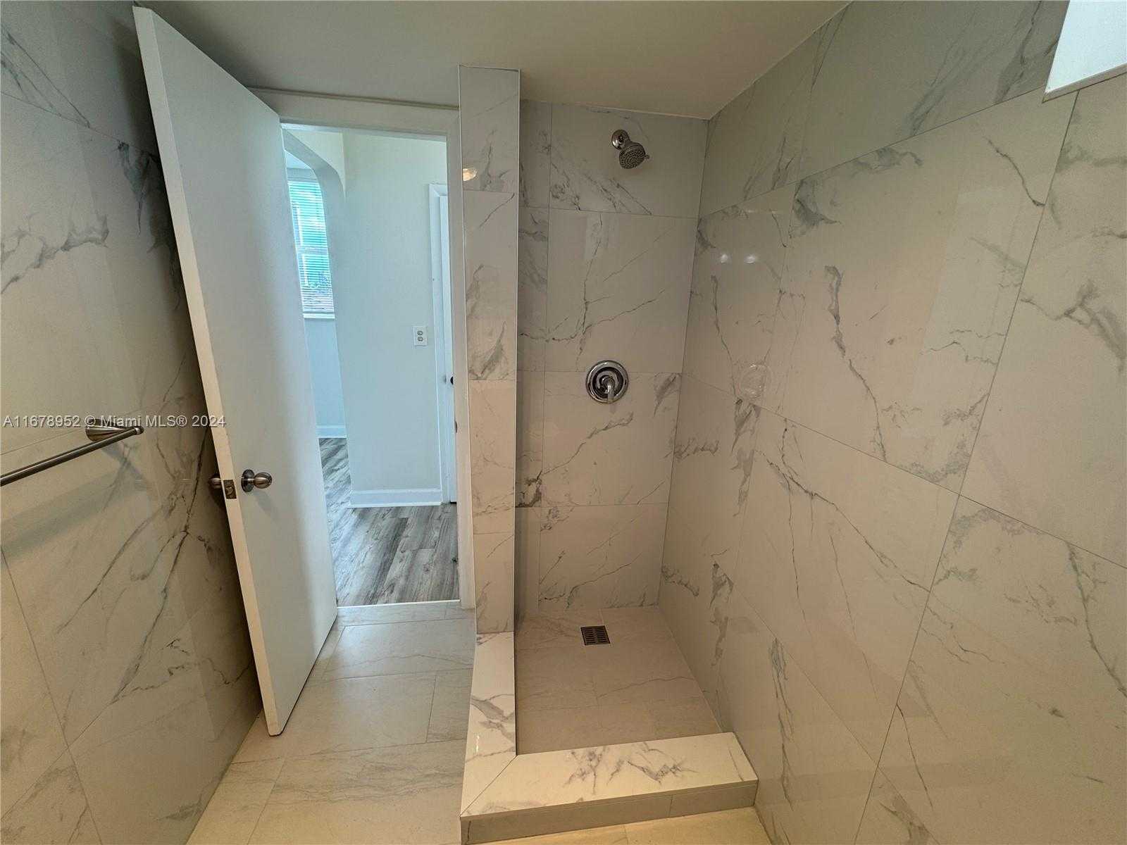 Small Image of 2999 POINT EAST DR #C614, Aventura Number 20