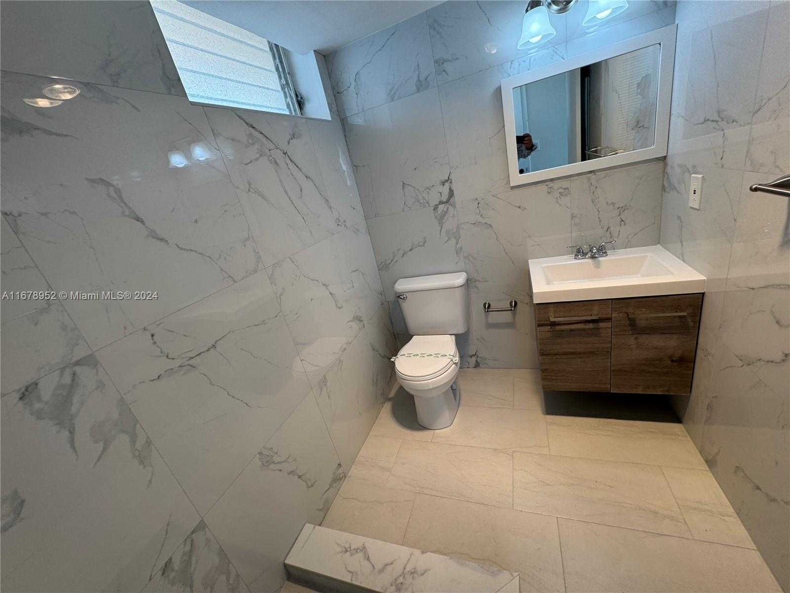 Small Image of 2999 POINT EAST DR #C614, Aventura Number 22