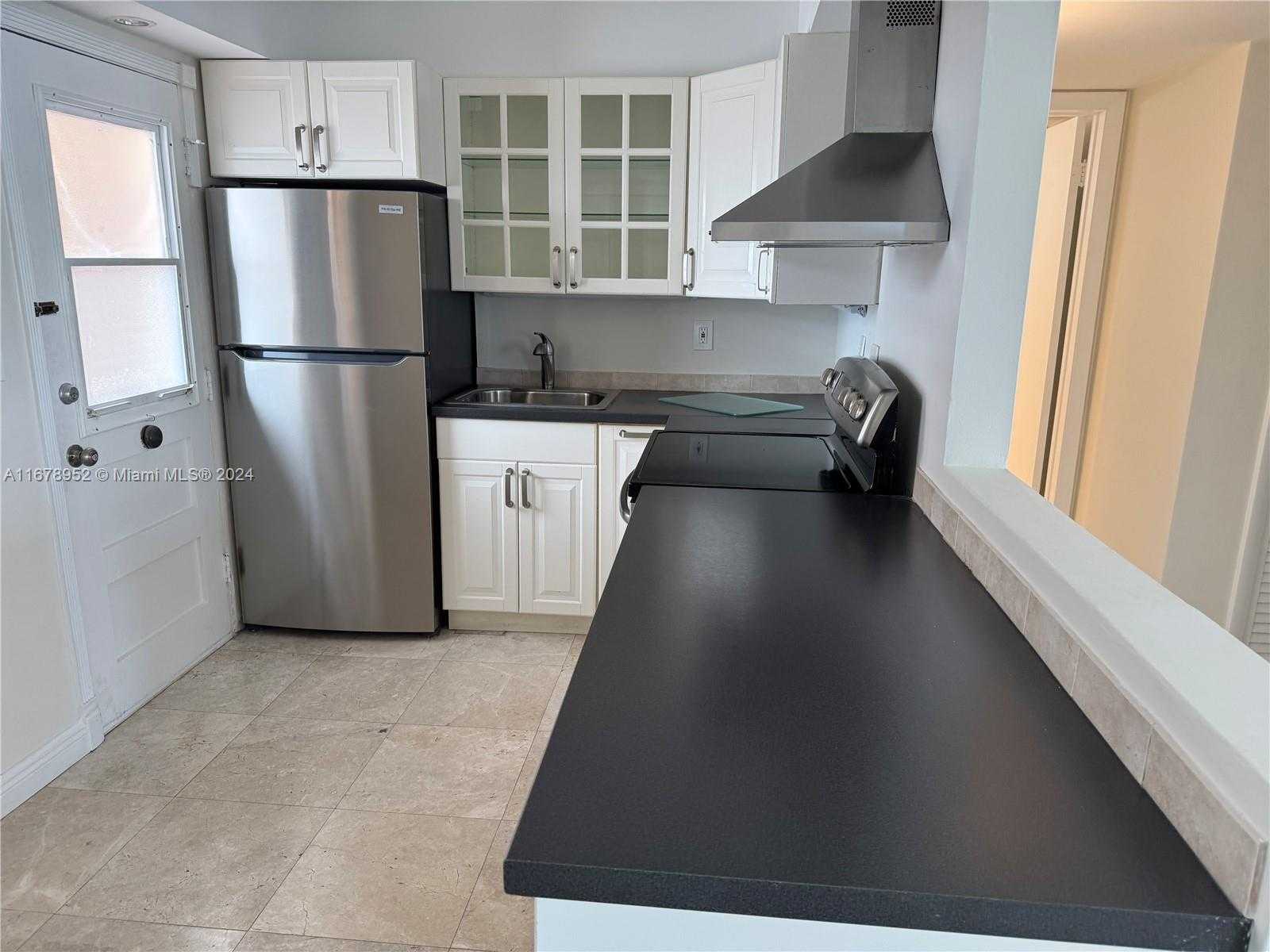Small Image of 2999 POINT EAST DR #C614, Aventura Number 30