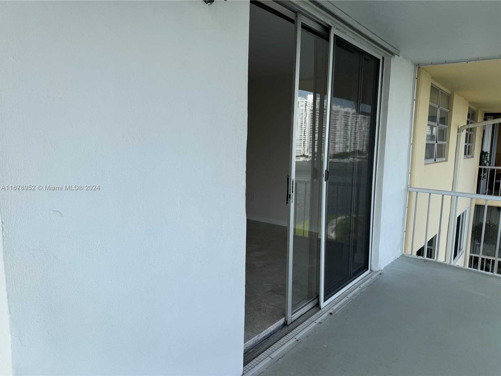 Small Image of 2999 POINT EAST DR #C614, Aventura Number 33