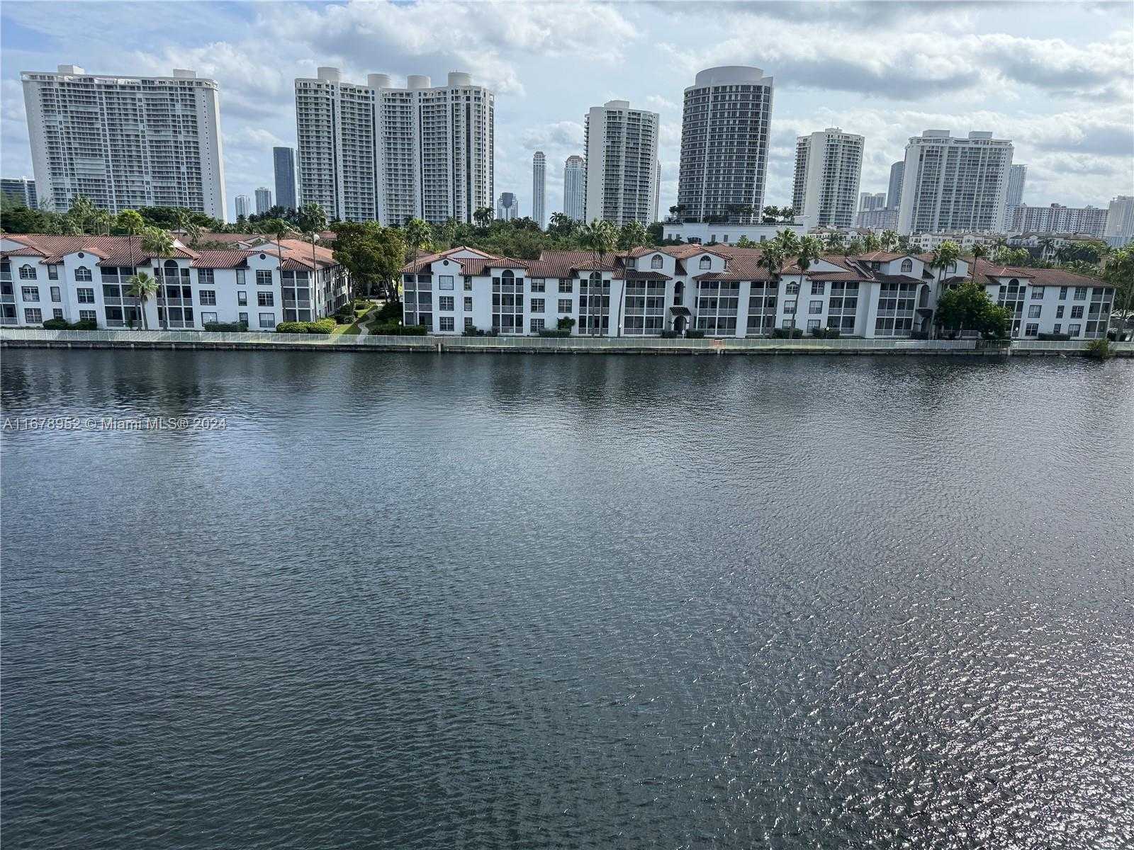 Small Image of 2999 POINT EAST DR #C614, Aventura Number 5