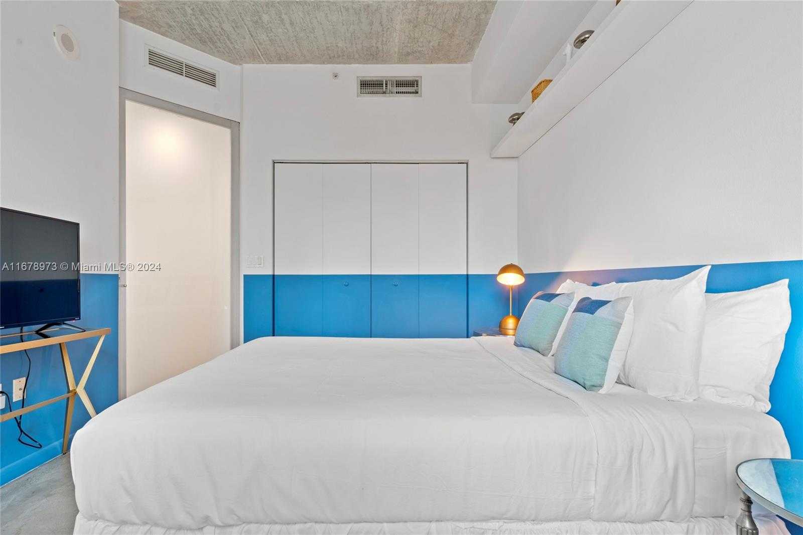 Small Image of 234 NORTH EAST 3RD ST #401, Miami Number 21