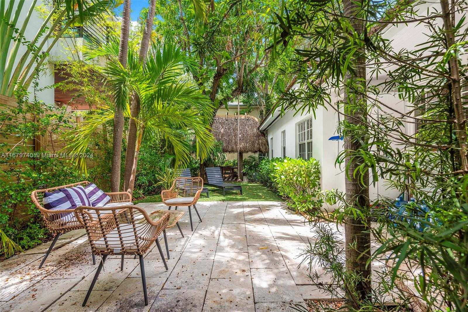 Small Image of 2560 INAGUA AVE, Miami Number 9