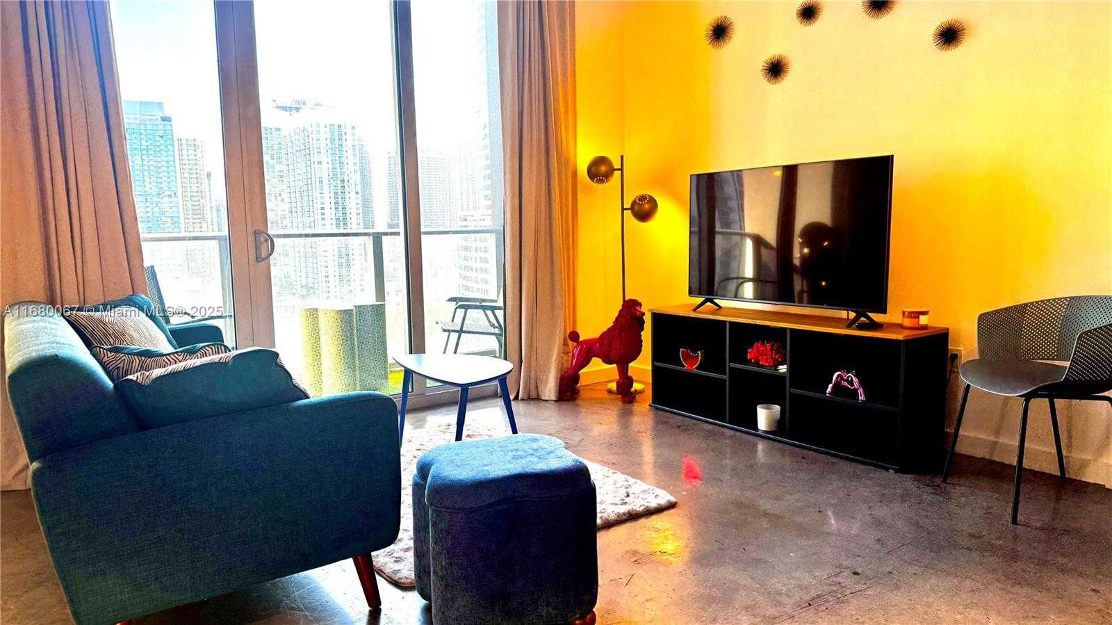 Small Image of 151 SOUTH EAST 1ST ST #2205, Miami Number 2