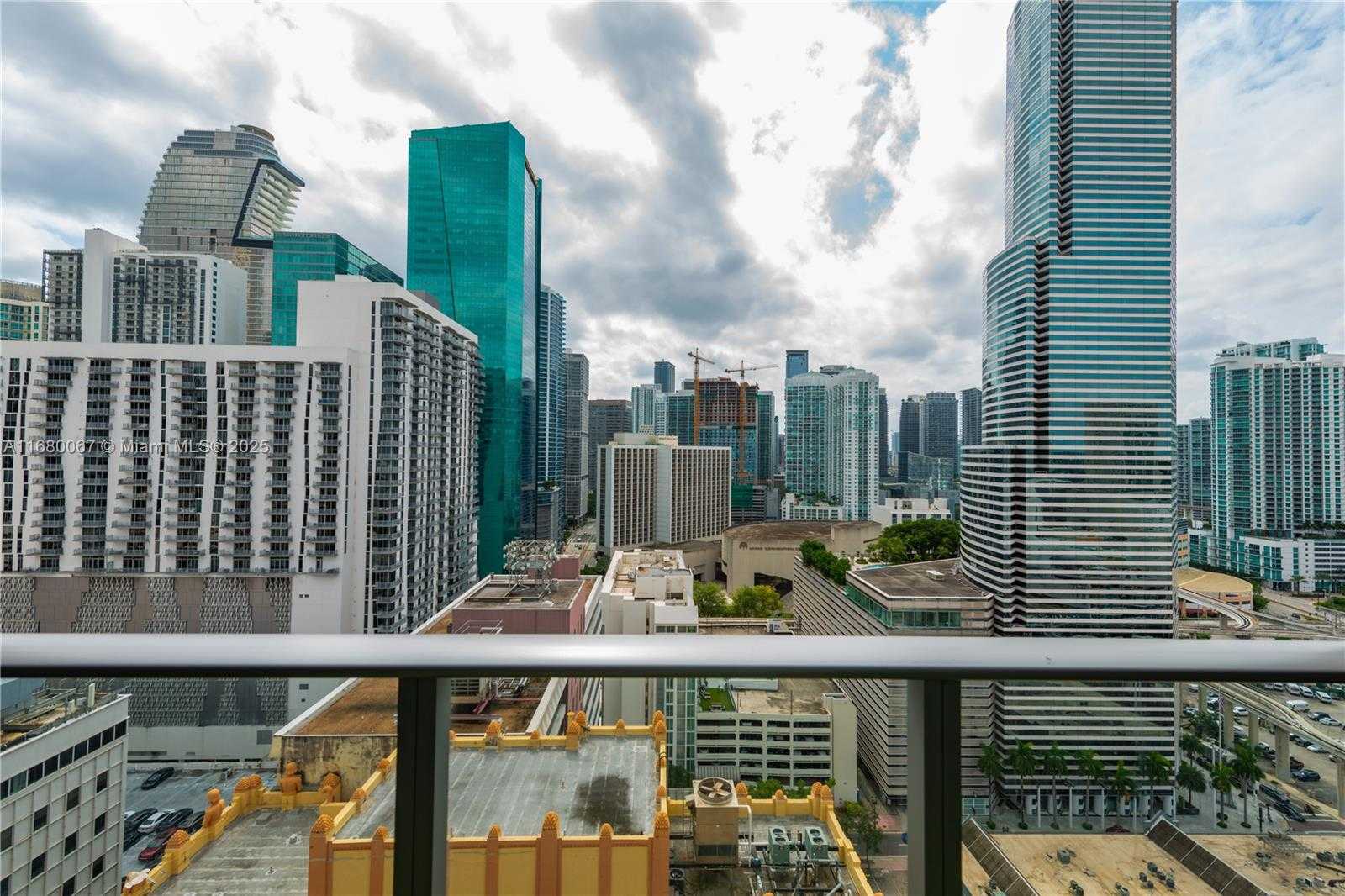 Small Image of 151 SOUTH EAST 1ST ST #2205, Miami Number 25