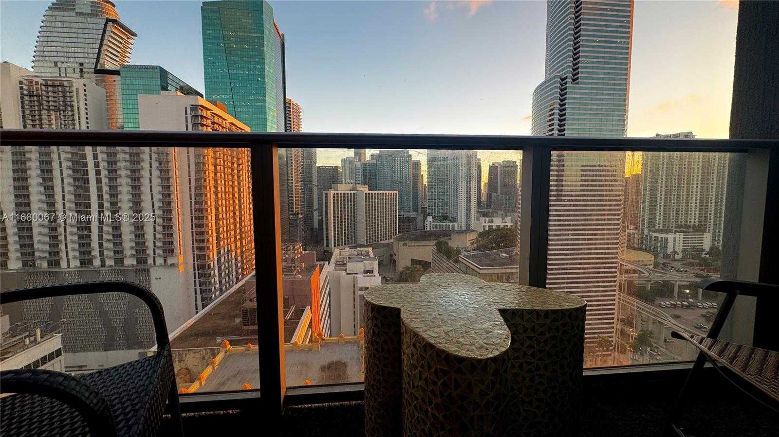 Small Image of 151 SOUTH EAST 1ST ST #2205, Miami Number 26