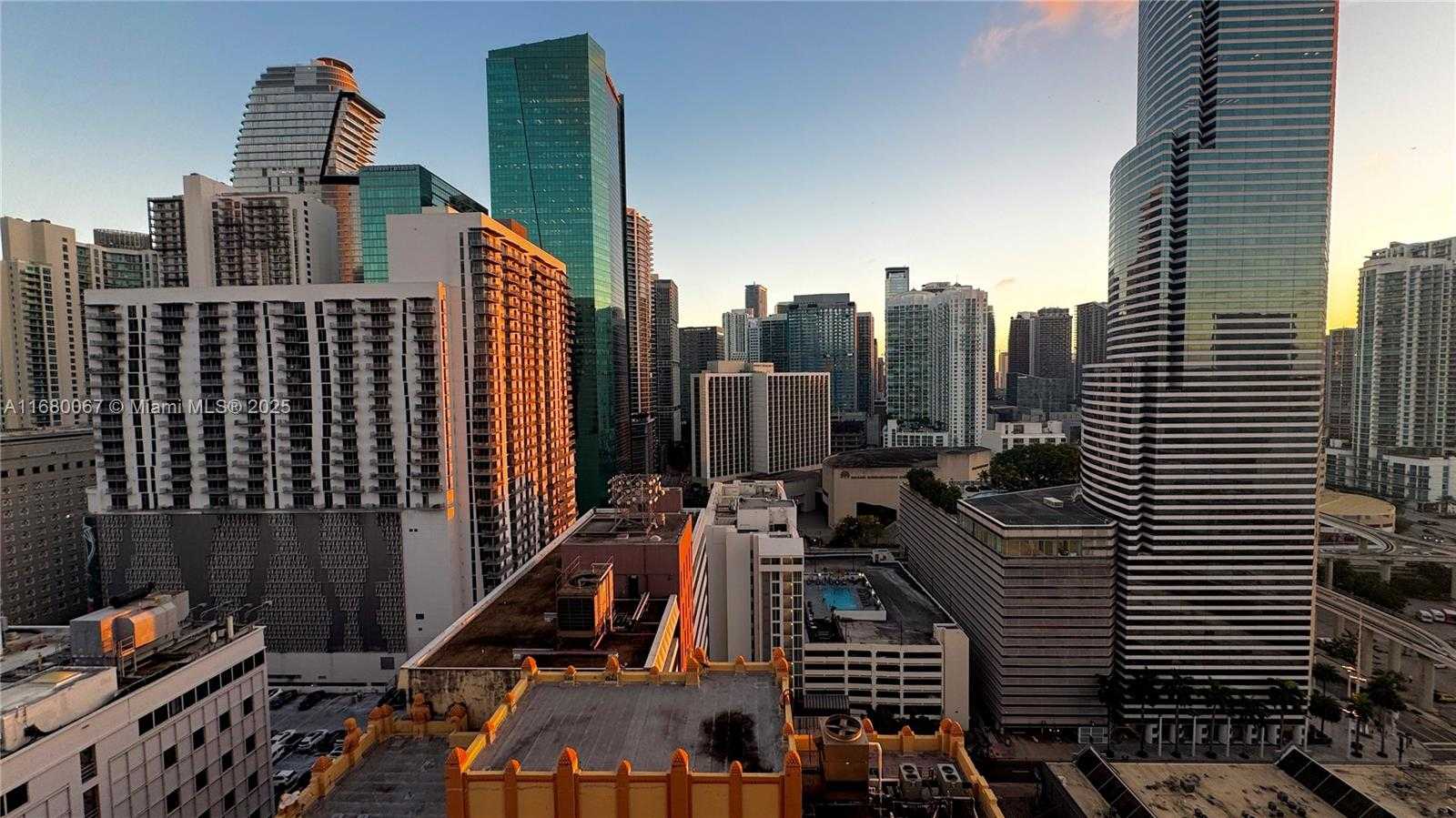 Small Image of 151 SOUTH EAST 1ST ST #2205, Miami Number 27