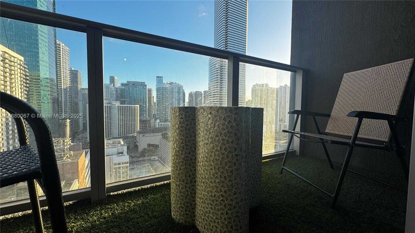 Small Image of 151 SOUTH EAST 1ST ST #2205, Miami Number 30