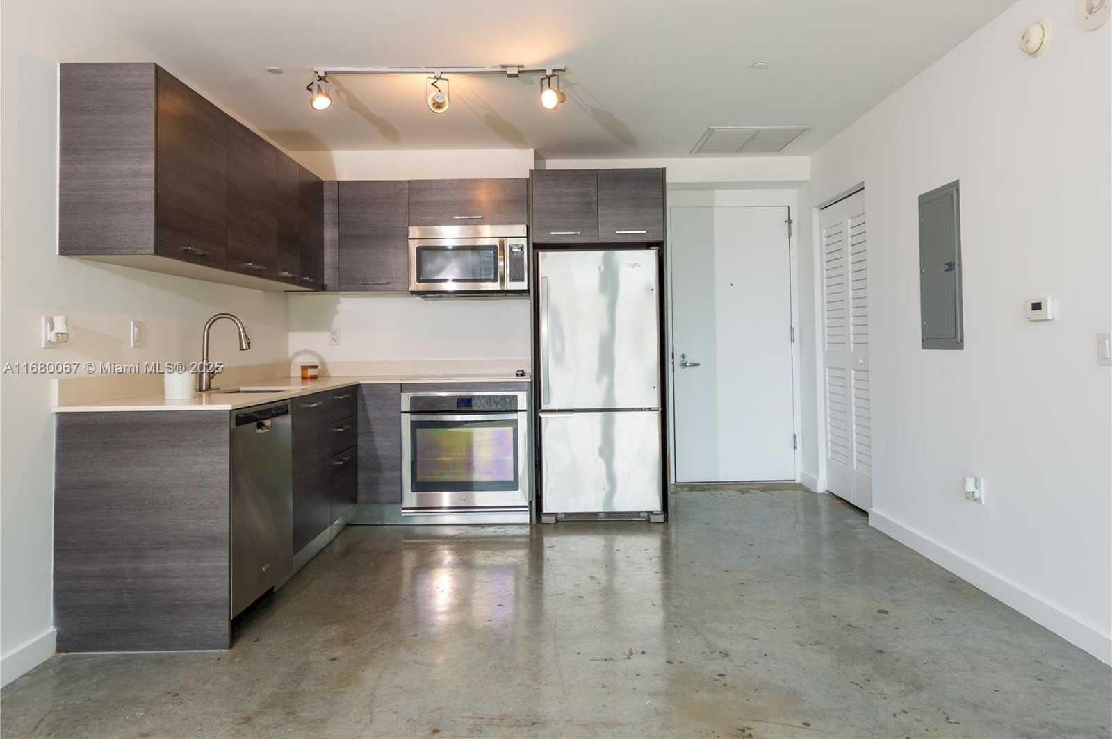 Small Image of 151 SOUTH EAST 1ST ST #2205, Miami Number 6
