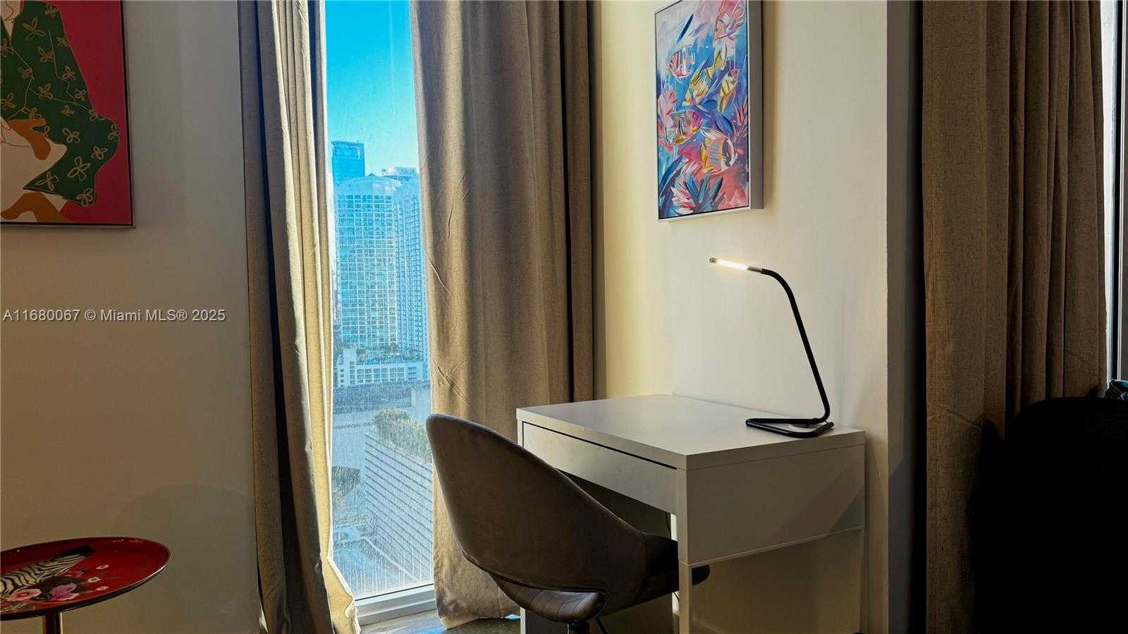 Small Image of 151 SOUTH EAST 1ST ST #2205, Miami Number 63