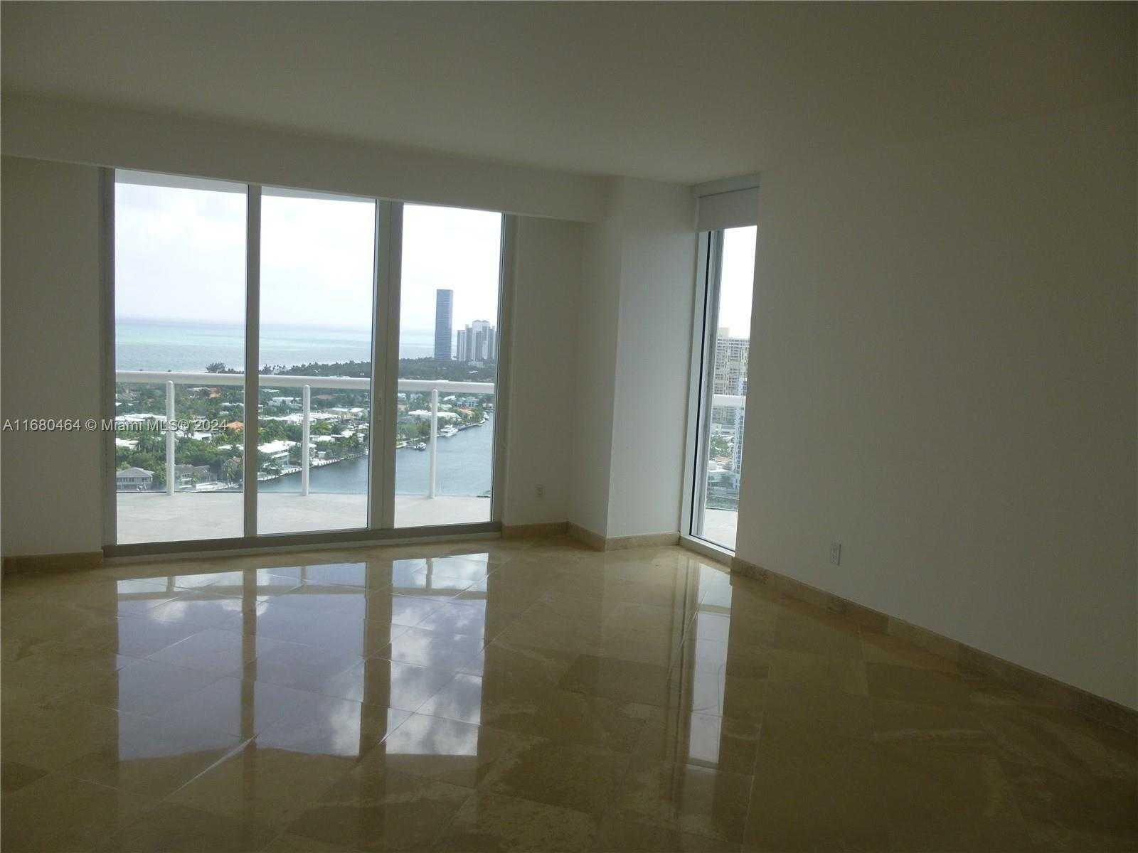 Small Image of 21050 #2906, Aventura Number 3