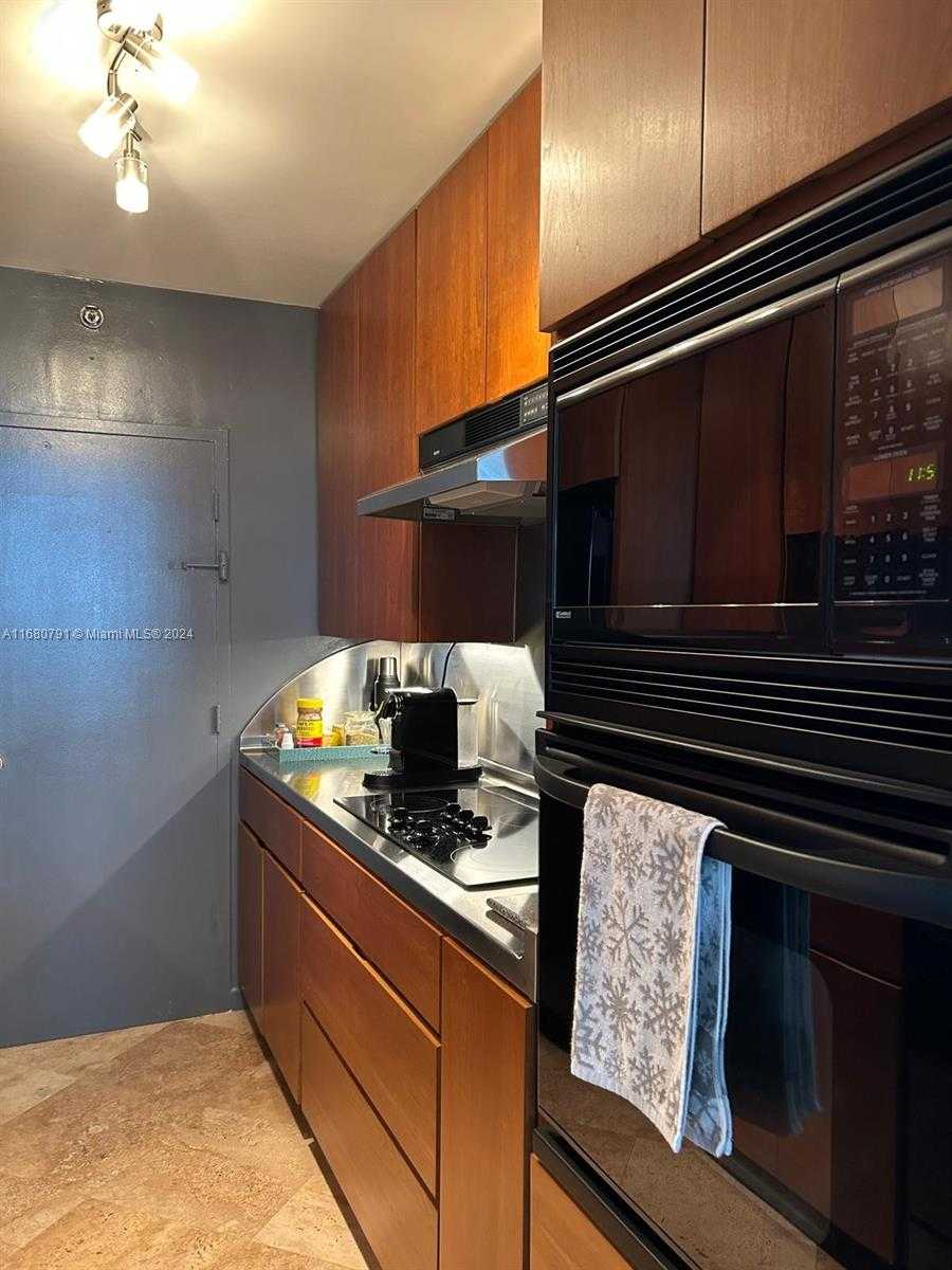 Small Image of 100 LINCOLN RD #608, Miami Beach Number 23