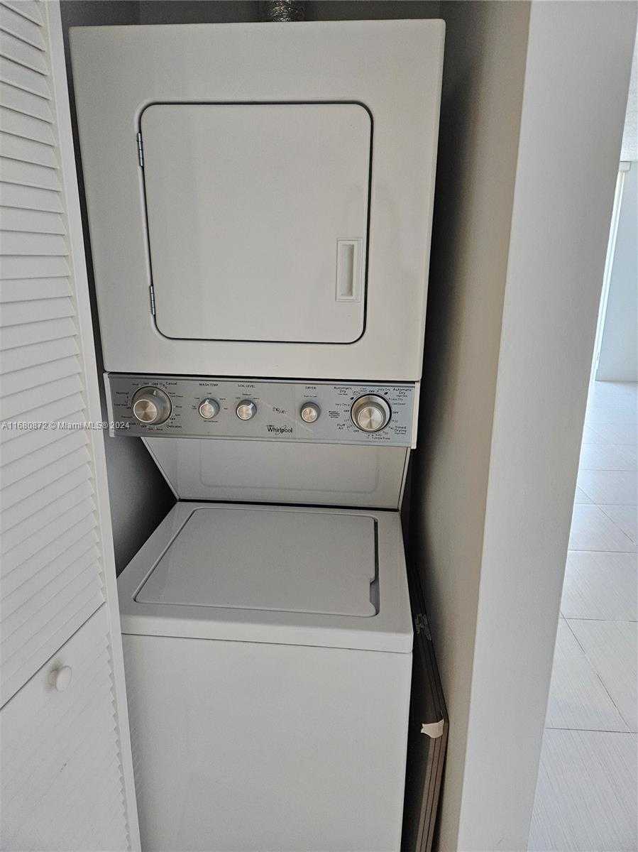 Small Image of 3300 NORTH EAST 191ST ST #508, Aventura Number 29