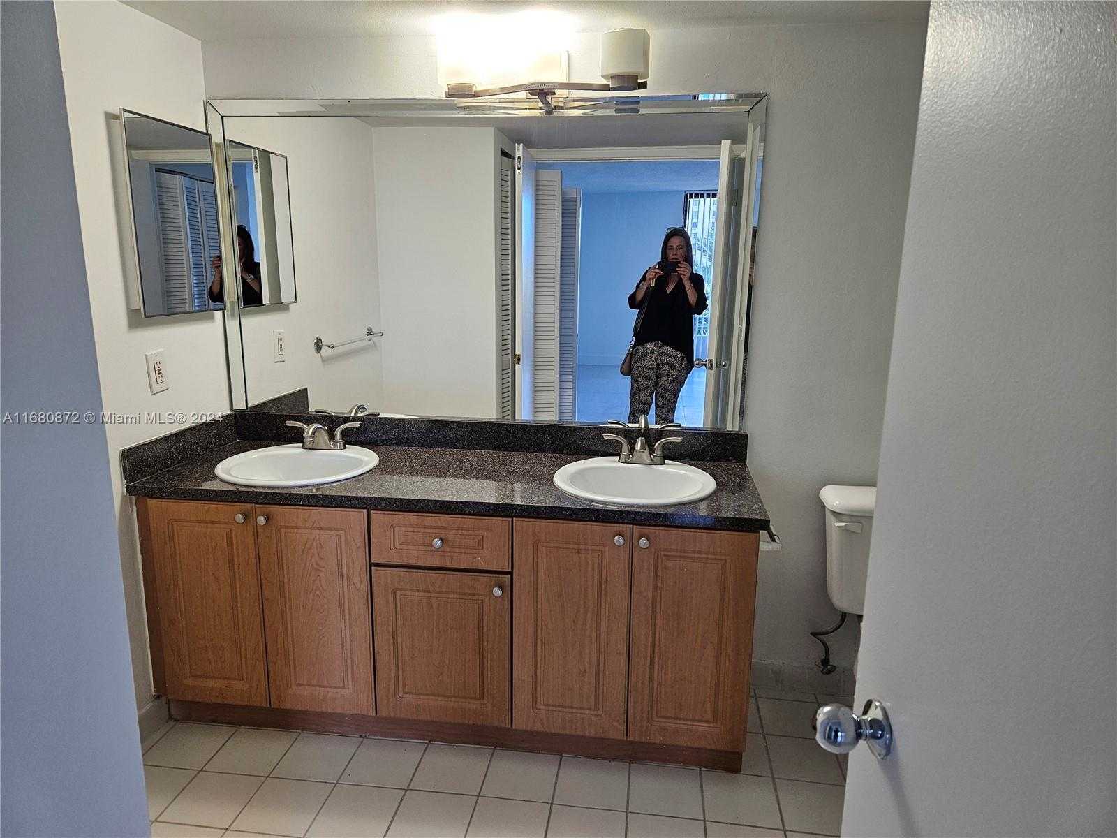 Small Image of 3300 NORTH EAST 191ST ST #508, Aventura Number 35