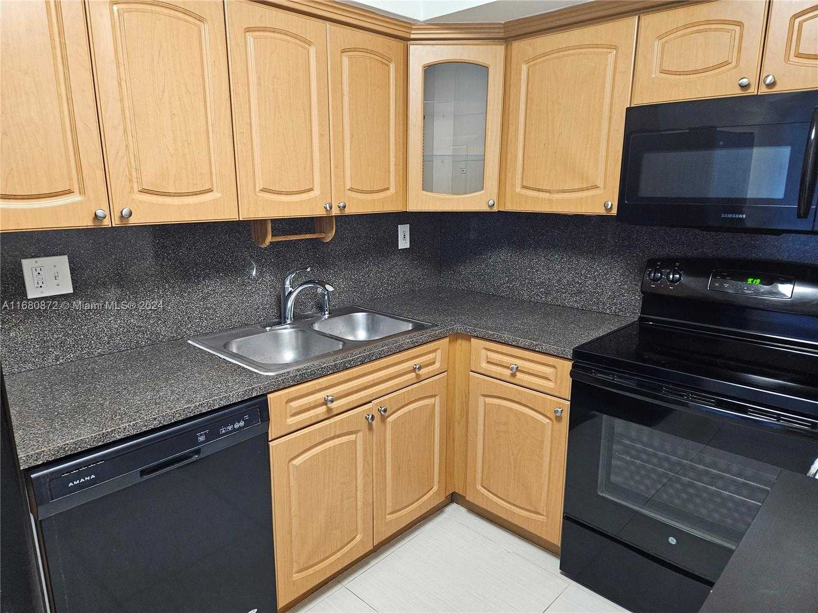 Small Image of 3300 NORTH EAST 191ST ST #508, Aventura Number 6