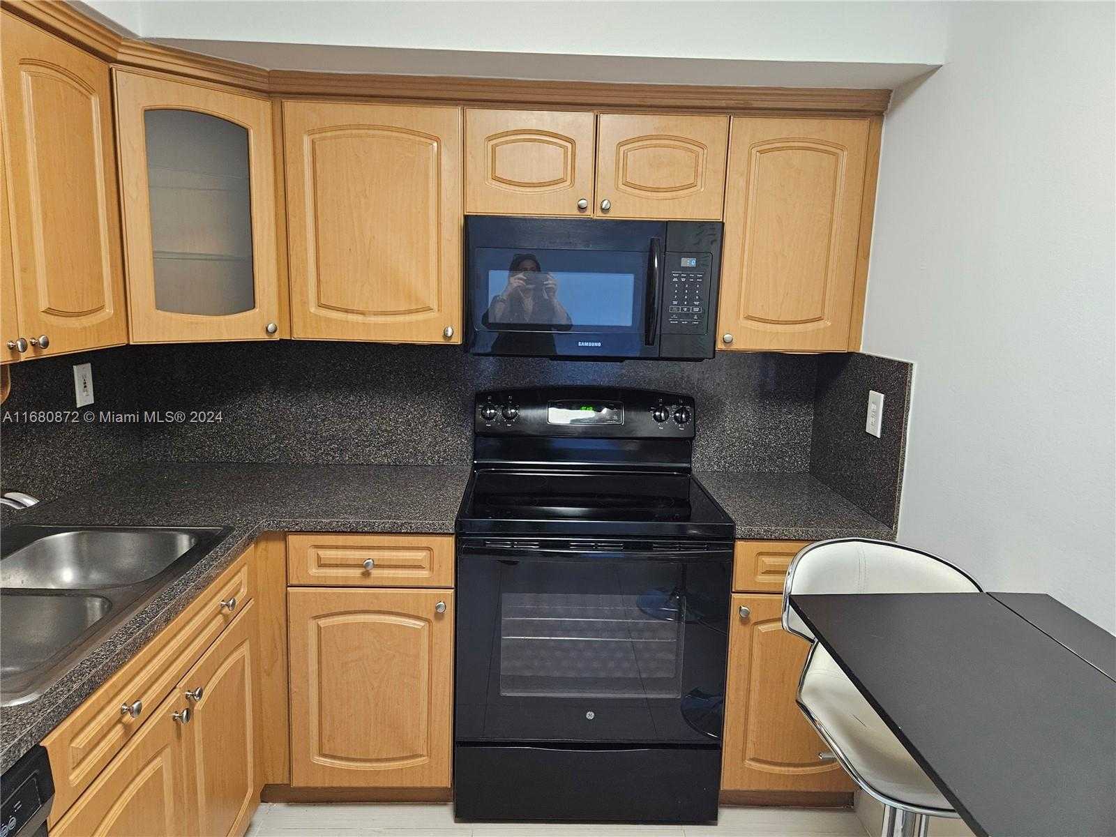 Small Image of 3300 NORTH EAST 191ST ST #508, Aventura Number 8