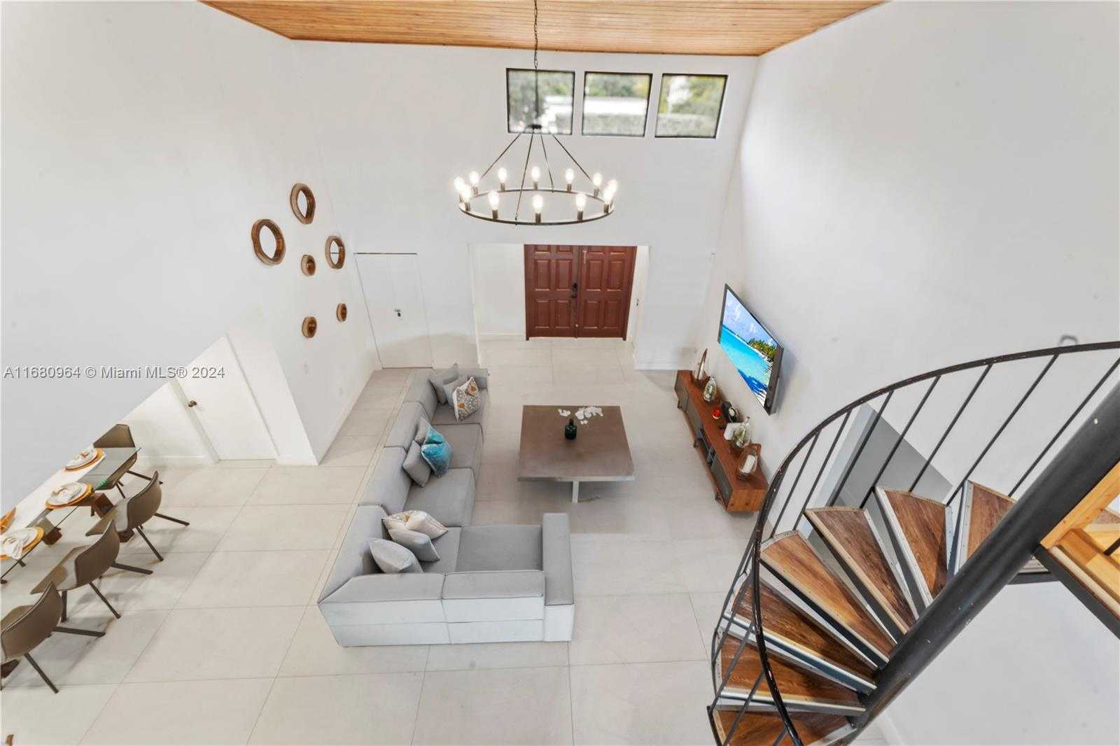 Small Image of 7536 WEST TREASURE DR, North Bay Village Number 42