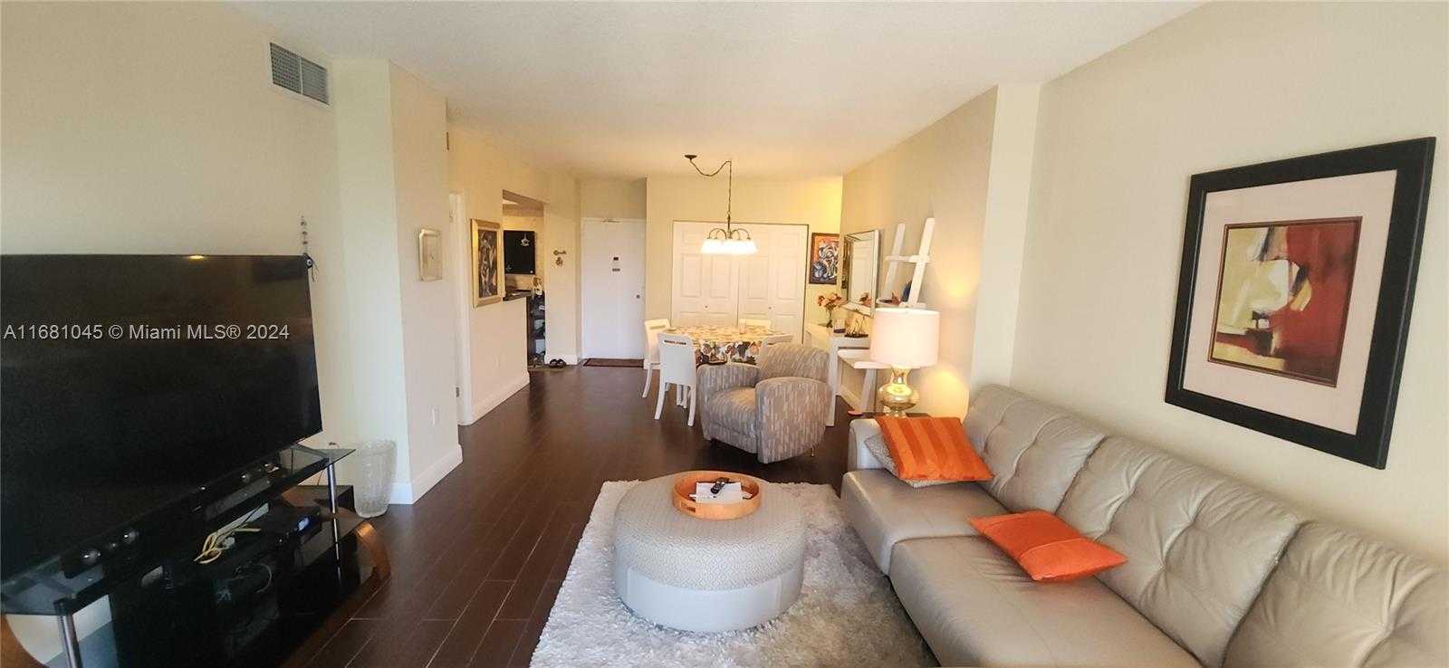 Small Image of 1980 SOUTH OCEAN DR #7M, Hallandale Beach Number 18