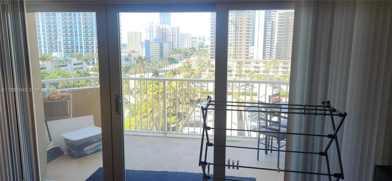 Small Image of 1980 SOUTH OCEAN DR #7M, Hallandale Beach Number 24