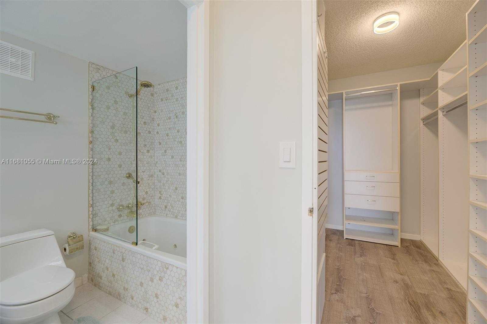 Small Image of 3725 SOUTH OCEAN DR #601, Hollywood Number 13