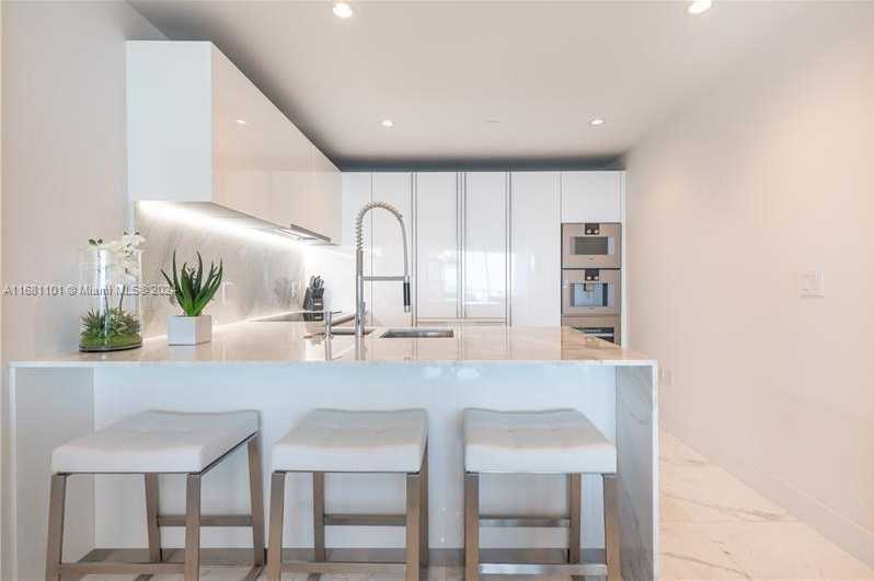 Small Image of 10203 COLLINS AVE #1105, Bal Harbour Number 10