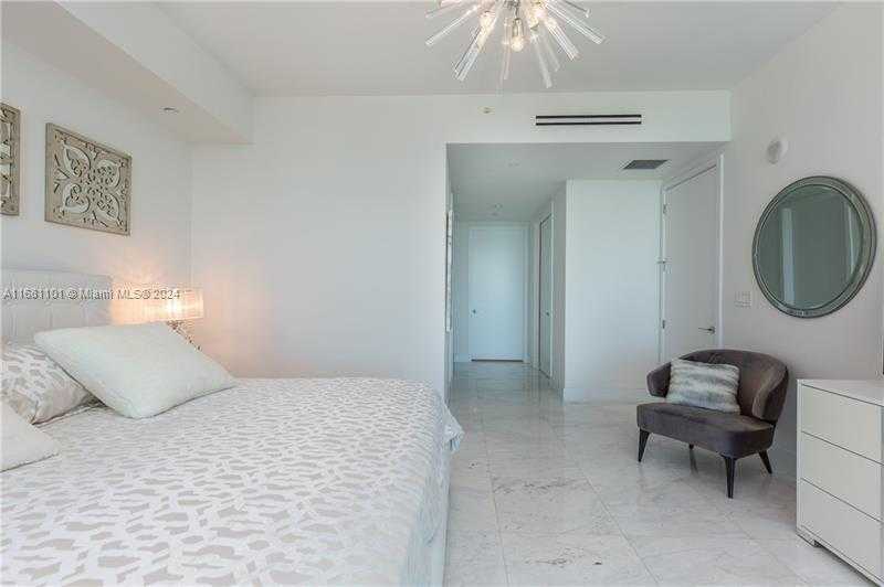 Small Image of 10203 COLLINS AVE #1105, Bal Harbour Number 14