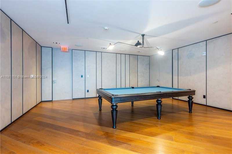 Small Image of 10203 COLLINS AVE #1105, Bal Harbour Number 32