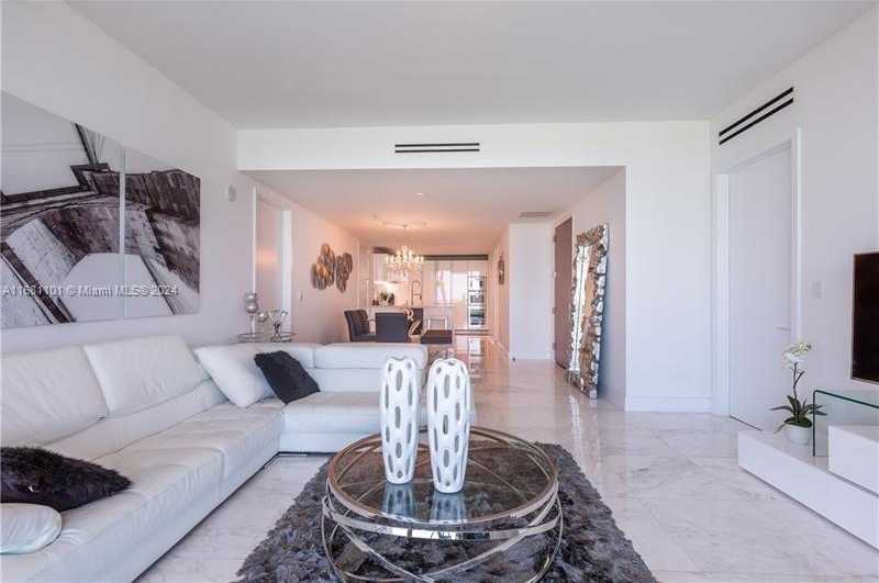 Small Image of 10203 COLLINS AVE #1105, Bal Harbour Number 4