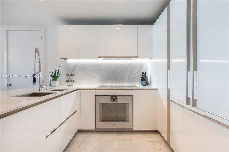 Small Image of 10203 COLLINS AVE #1105, Bal Harbour Number 9