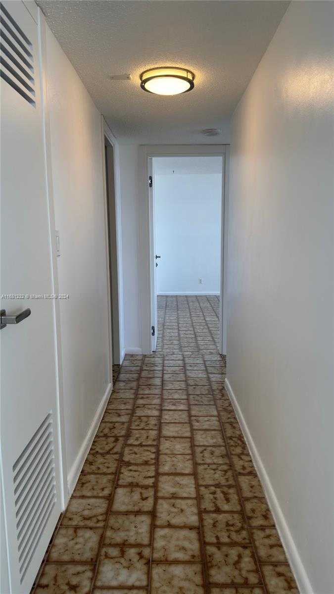 Small Image of 1817 SOUTH OCEAN DR #615, Hallandale Beach Number 19