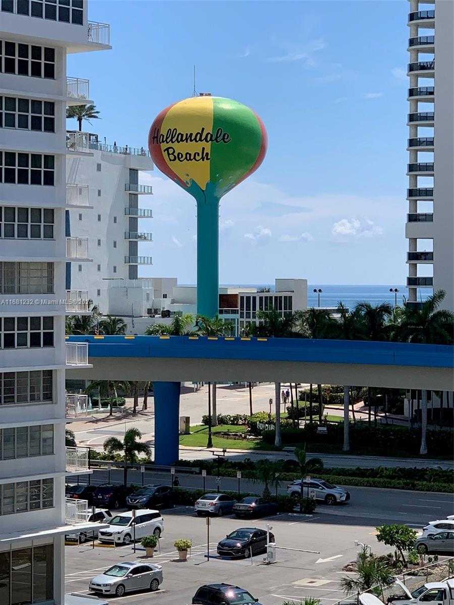 Small Image of 1817 SOUTH OCEAN DR #615, Hallandale Beach Number 2