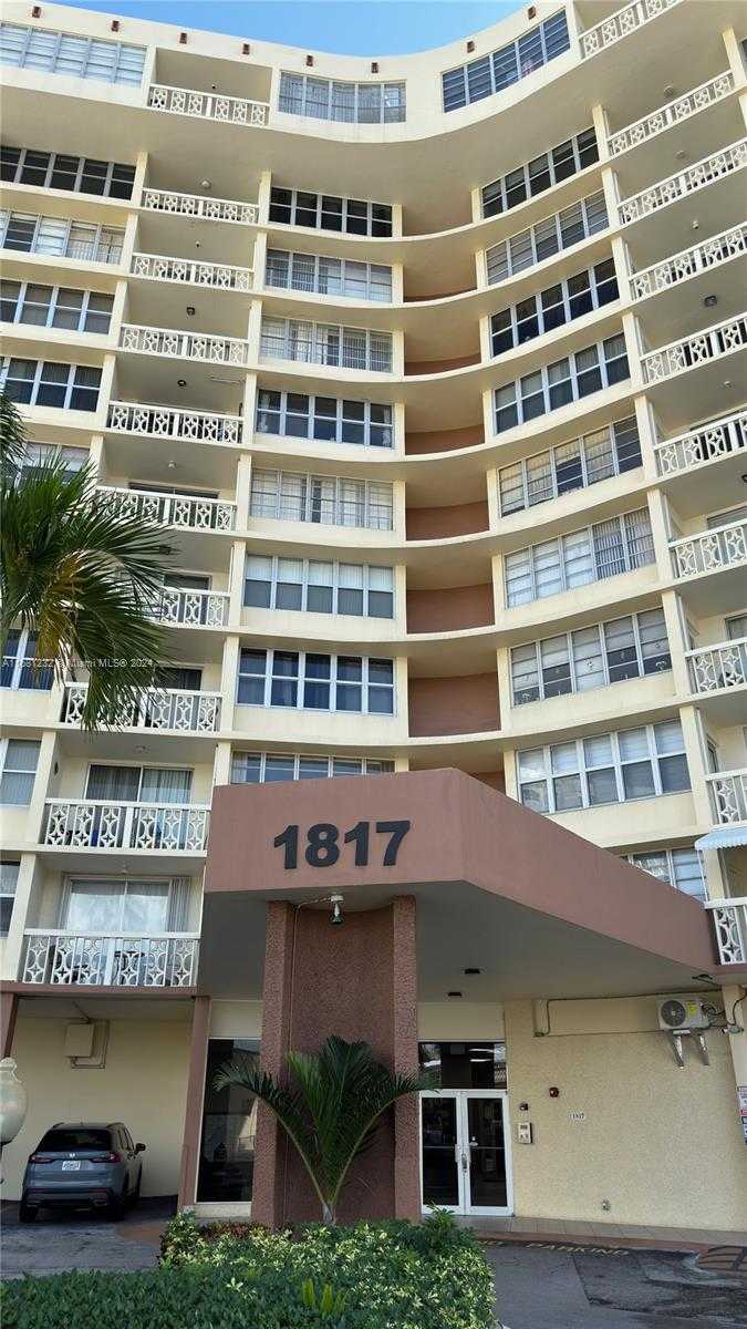 Small Image of 1817 SOUTH OCEAN DR #615, Hallandale Beach Number 23