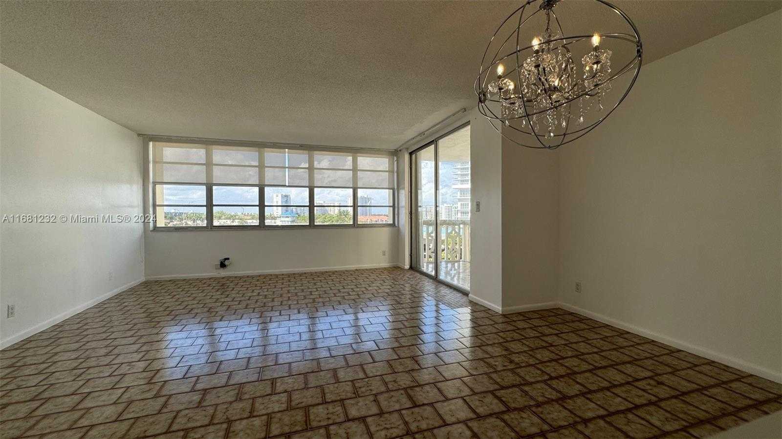 Small Image of 1817 SOUTH OCEAN DR #615, Hallandale Beach Number 7