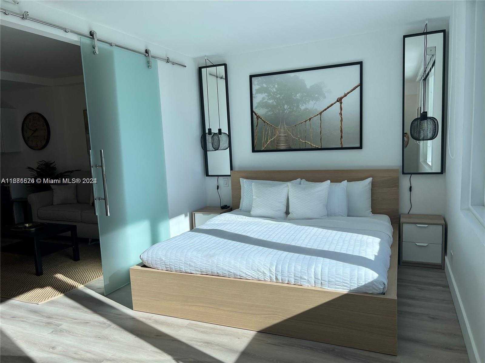Small Image of 2301 COLLINS AVE #342, Miami Beach Number 5