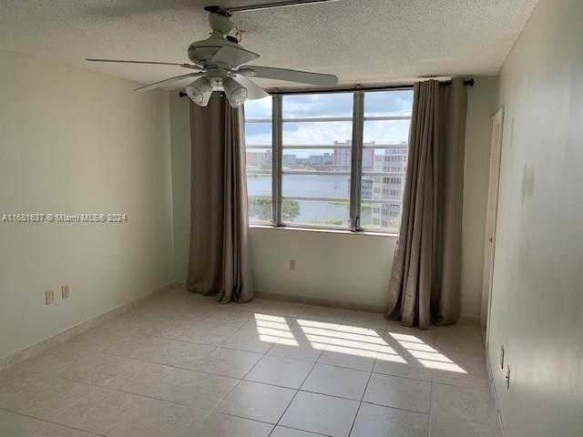 Small Image of 1750 NORTH EAST 191ST ST #816-3, Miami Number 14