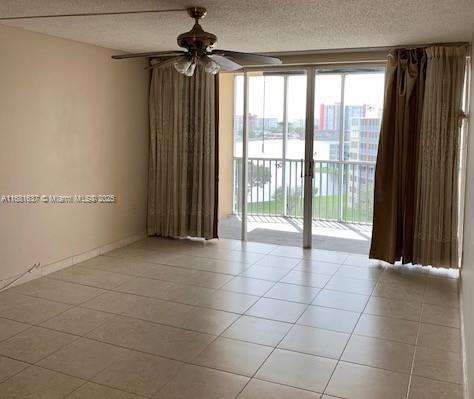 Small Image of 1750 NORTH EAST 191ST ST #816-3, Miami Number 3