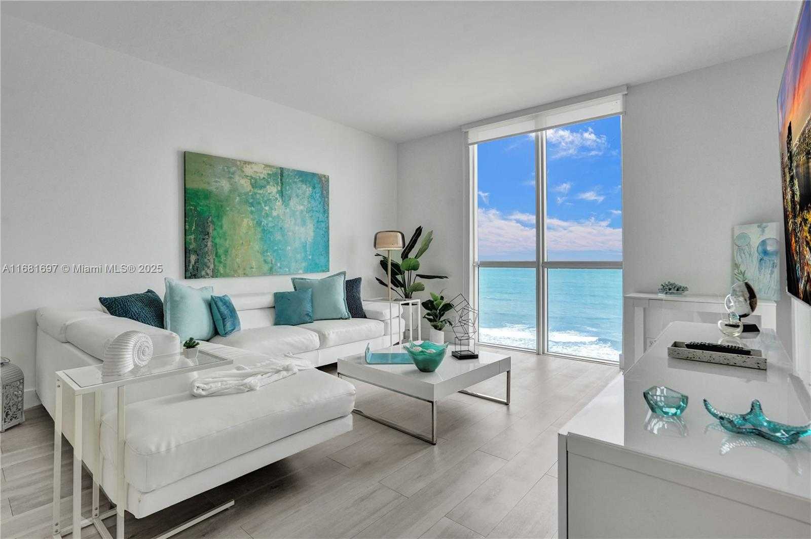 Small Image of 3801 SOUTH OCEAN DR #PH16F, Hollywood Number 14