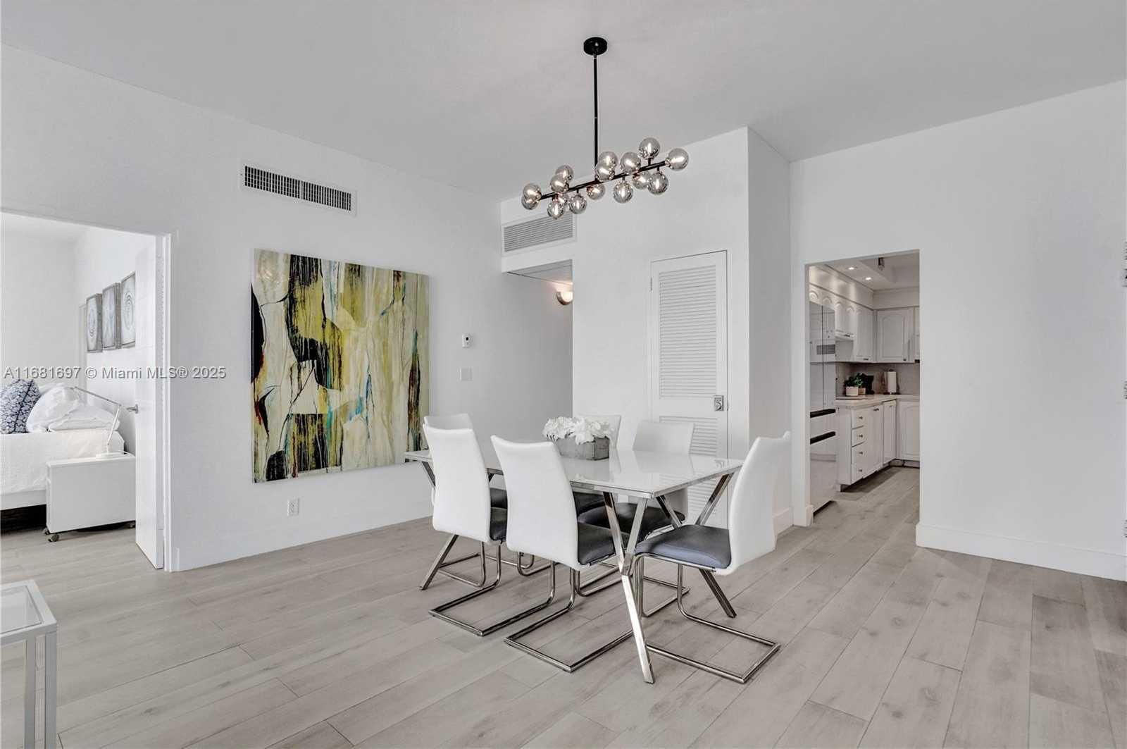 Small Image of 3801 SOUTH OCEAN DR #PH16F, Hollywood Number 16