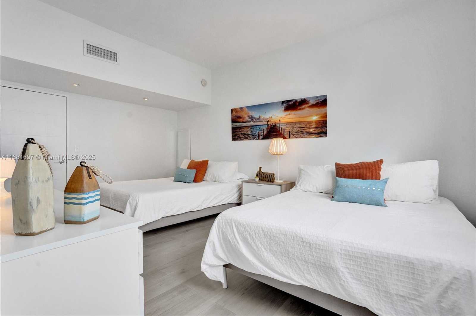 Small Image of 3801 SOUTH OCEAN DR #PH16F, Hollywood Number 20