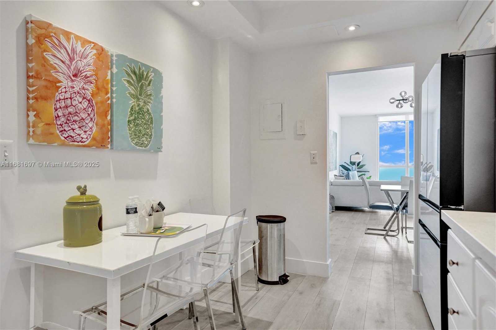 Small Image of 3801 SOUTH OCEAN DR #PH16F, Hollywood Number 29