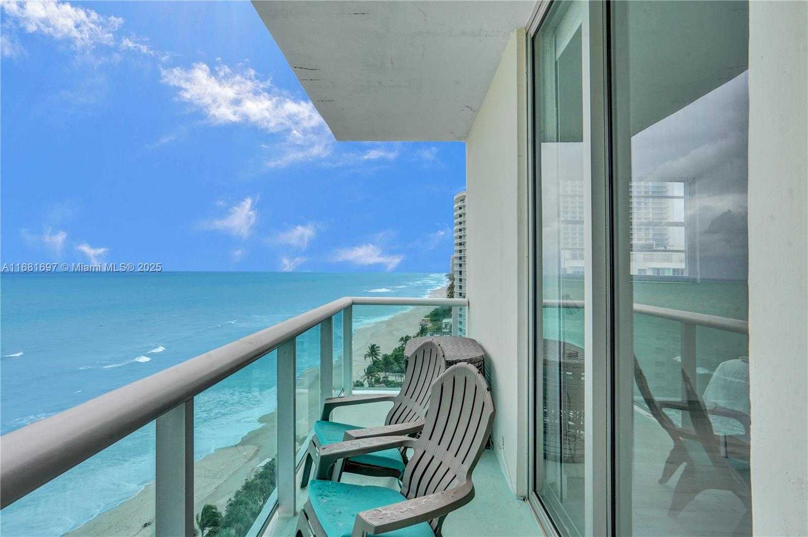 Small Image of 3801 SOUTH OCEAN DR #PH16F, Hollywood Number 32