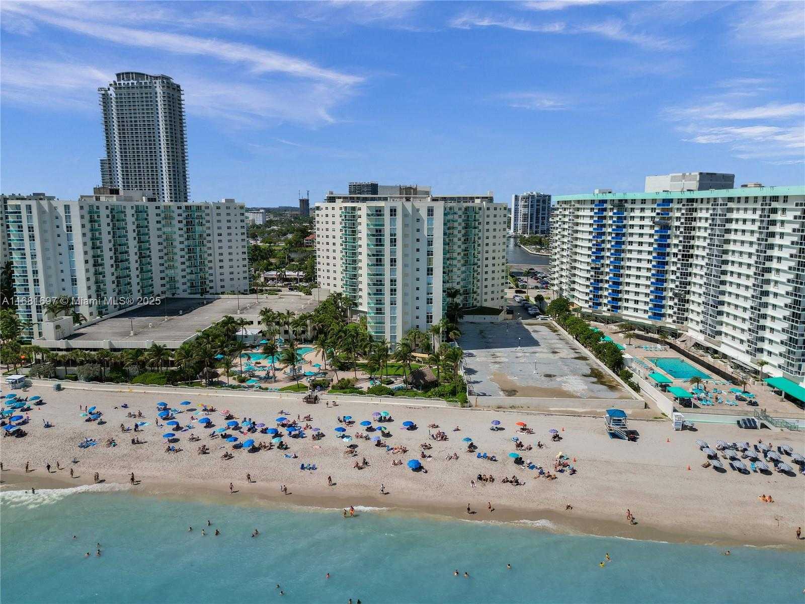 Small Image of 3801 SOUTH OCEAN DR #PH16F, Hollywood Number 35