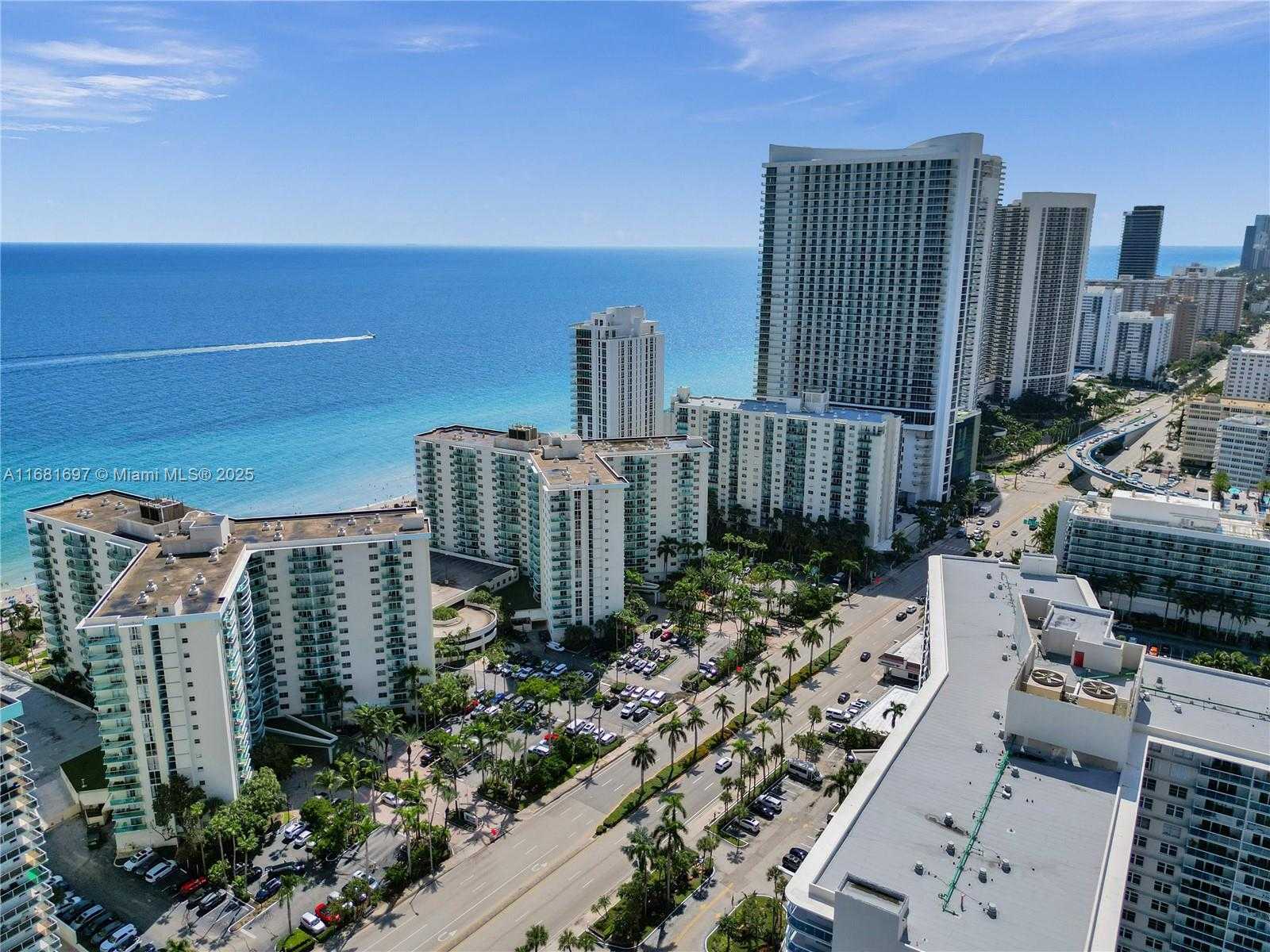 Small Image of 3801 SOUTH OCEAN DR #PH16F, Hollywood Number 44