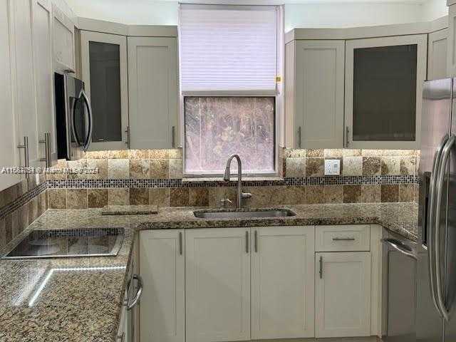 Small Image of 18181 NORTH EAST 31ST CT #107, Aventura Number 6